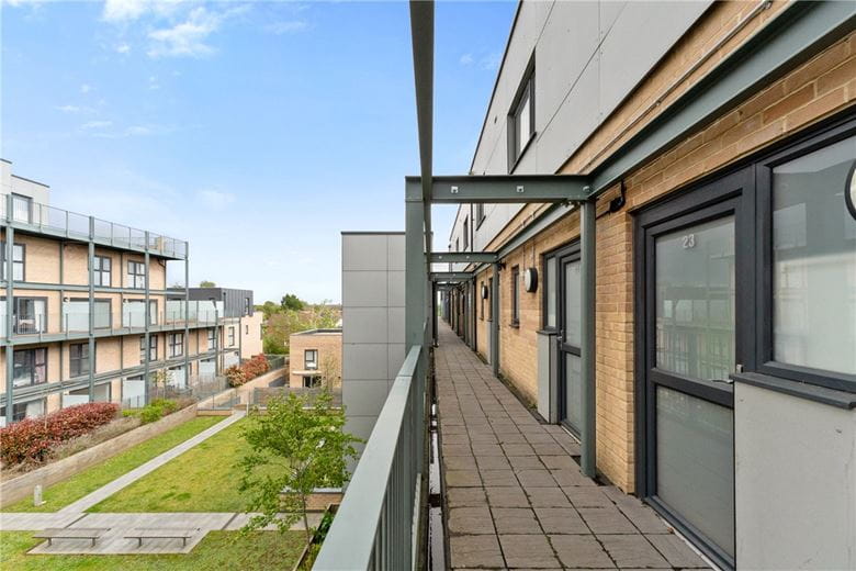 2 bedroom flat, Flamsteed Close, Cambridge CB1 - Available