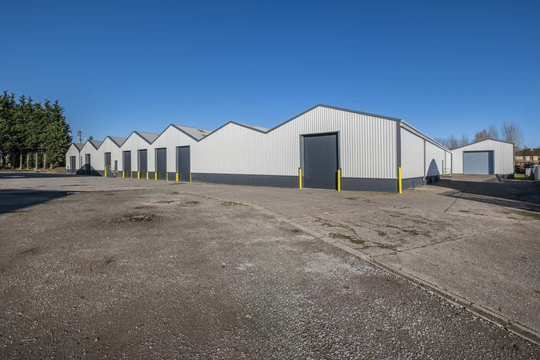 25,018 to 91,814 Sq Ft , Units 123 , Four Ashes Industrial Estate Station Road WV10 - Available