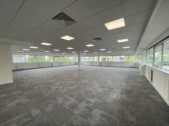 5,967 Sq Ft , Part First Floor Newton House, Cowley Road CB4 - Available