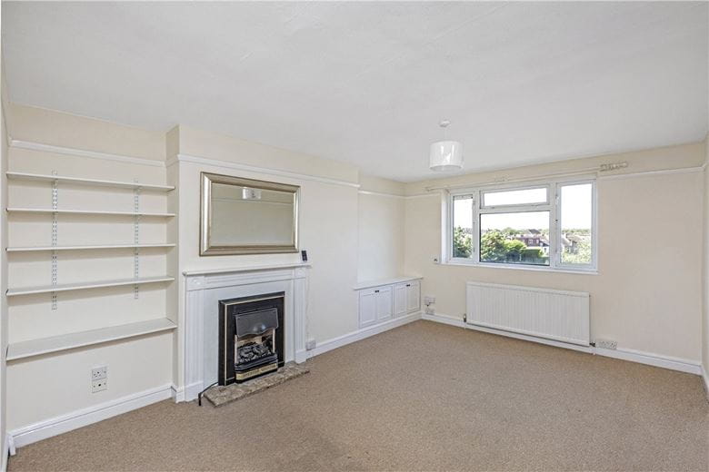 3 bedroom flat, Westfields, Railway Side SW13 - Let Agreed