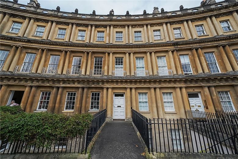 2 bedroom flat, The Circus, Bath BA1 - Let Agreed