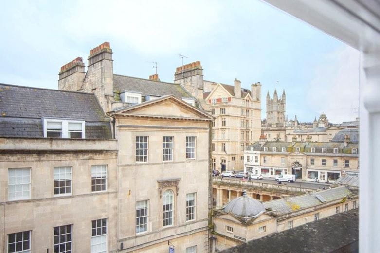 1 bedroom flat, Argyle Street, Bath BA2