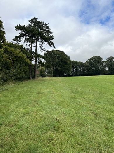 9.2 acres Land, Potter Row, Great Missenden HP16 - Available