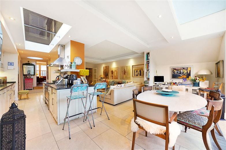 6 bedroom house, Doneraile Street, London SW6 - Available