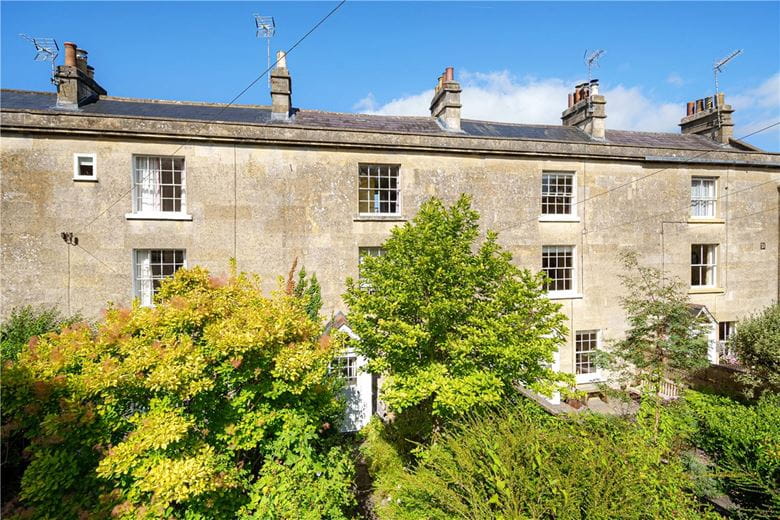 3 bedroom house, Richmond Place, Bath BA1 - Available