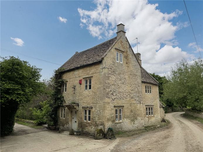 3 bedroom cottage, Box, Corsham SN13 - Available