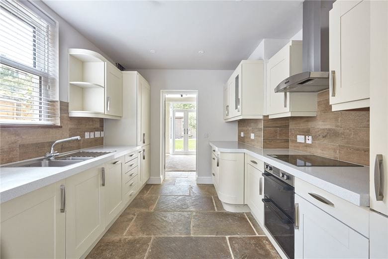 3 bedroom house, Clare Street, Cambridge CB4 - Available