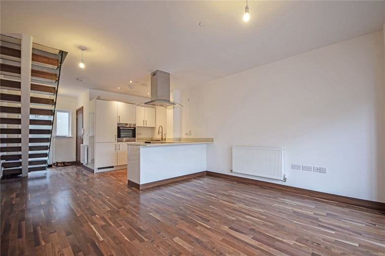 2 bedroom flat, Flamsteed Close, Cambridge CB1 - Let Agreed