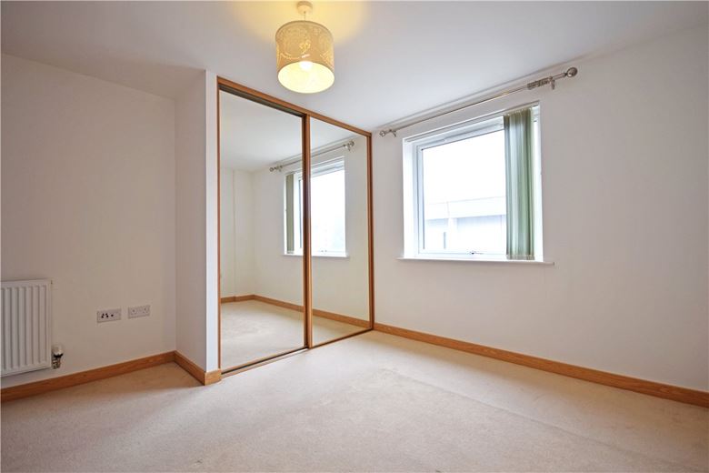 2 bedroom flat, Pym Court, Cromwell Road CB1 - Let Agreed