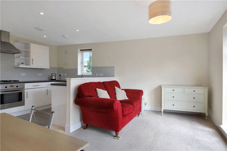 2 bedroom flat, St Andrews Road, Cambridge CB4 - Let Agreed