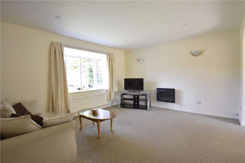 4 bedroom house, The Sycamores, Milton CB24 - Available