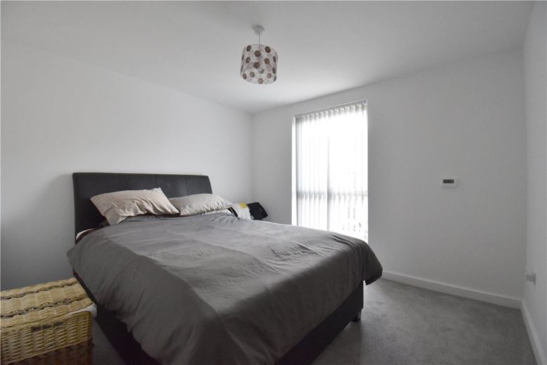 2 bedroom flat, Poulter Walk, Trumpington CB2 - Let Agreed