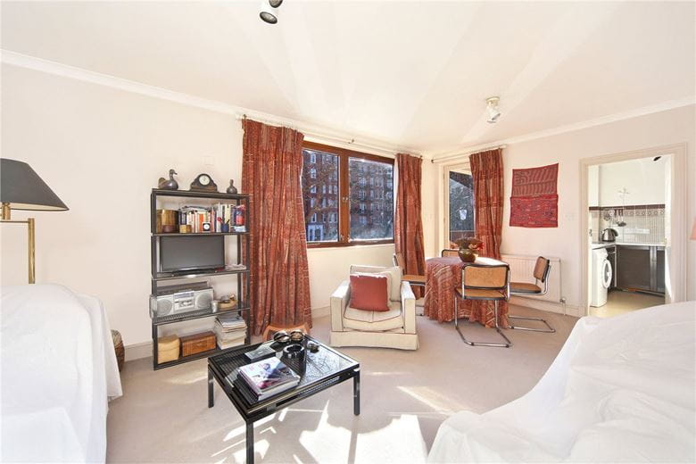 2 bedroom flat, Manderley, Oakwood Court W14 - Sold