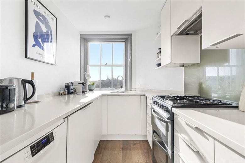 2 bedroom flat, Stanhope Gardens, South Kensington SW7 - Available