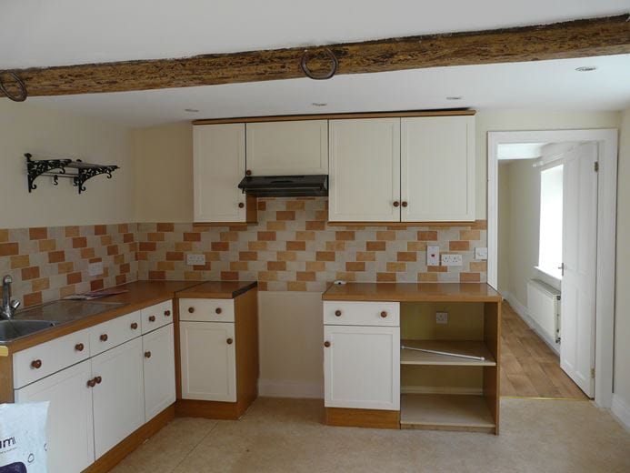 2 bedroom cottage, Whitegates Lane, Marton Le Moor HG4 - Let Agreed