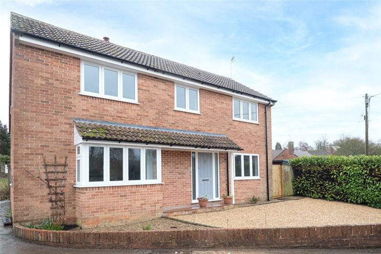 4 bedroom house, Back Lane, Ramsbury SN8 - Available