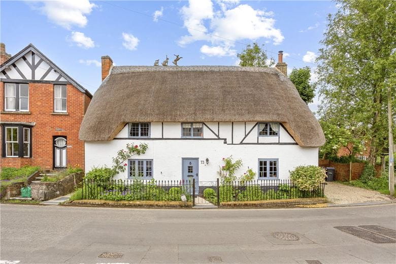 3 bedroom cottage, High Street, Manton SN8 - Available