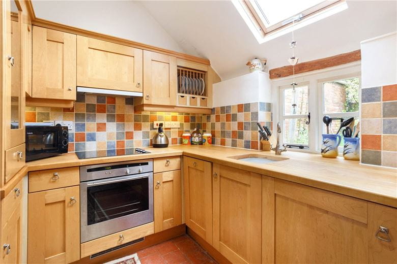 2 bedroom house, Winterbourne Monkton, Swindon SN4 - Sold STC