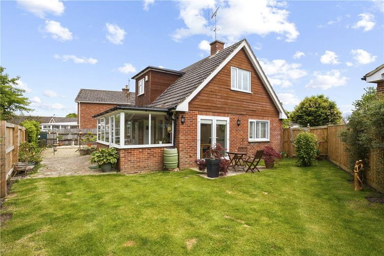3 bedroom house, Swan Meadow, Pewsey SN9 - Available