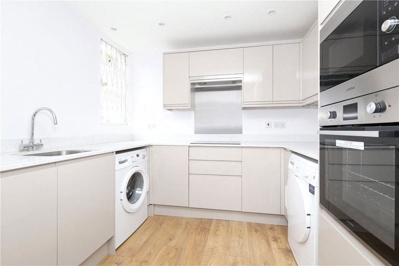 2 bedroom flat, Wimpole Street, London W1G - Sold STC