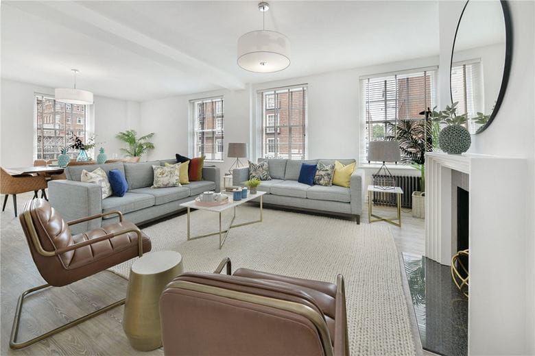 2 bedroom flat, Grosvenor Square, Mayfair W1K - Available