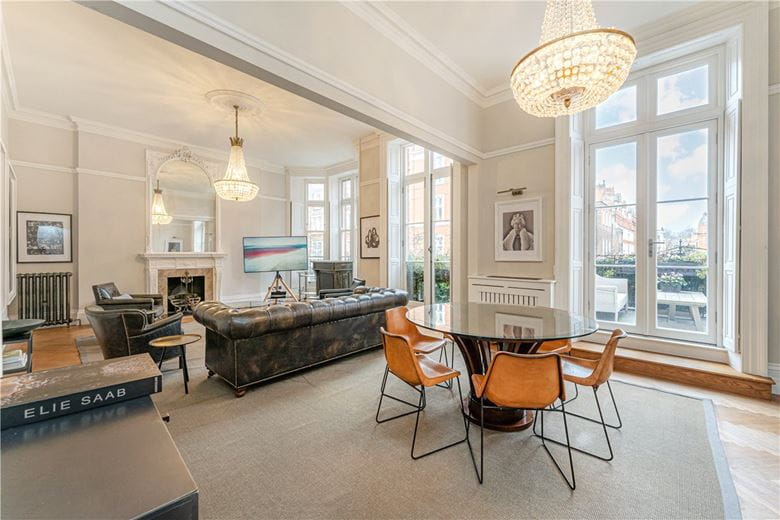 4 bedroom house, North Audley Street, Mayfair W1K - Available