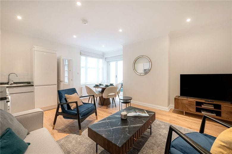 1 bedroom flat, Catherine Place, Westminster SW1E - Available