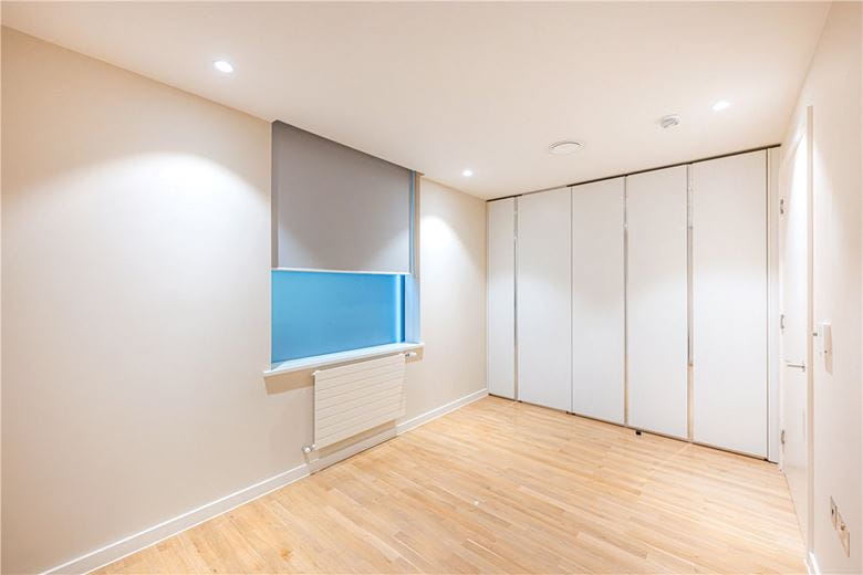 2 bedroom , Star Yard, London WC2A - Available