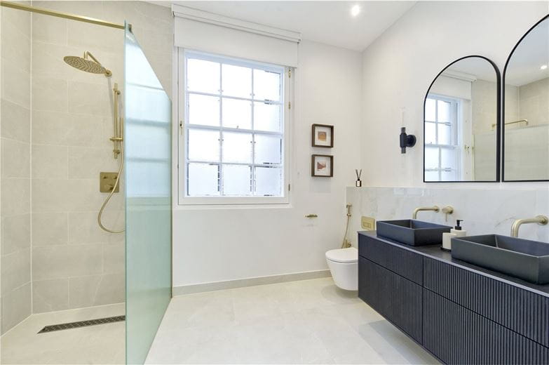 3 bedroom house, Ranelagh Grove, Belgravia SW1W - Available