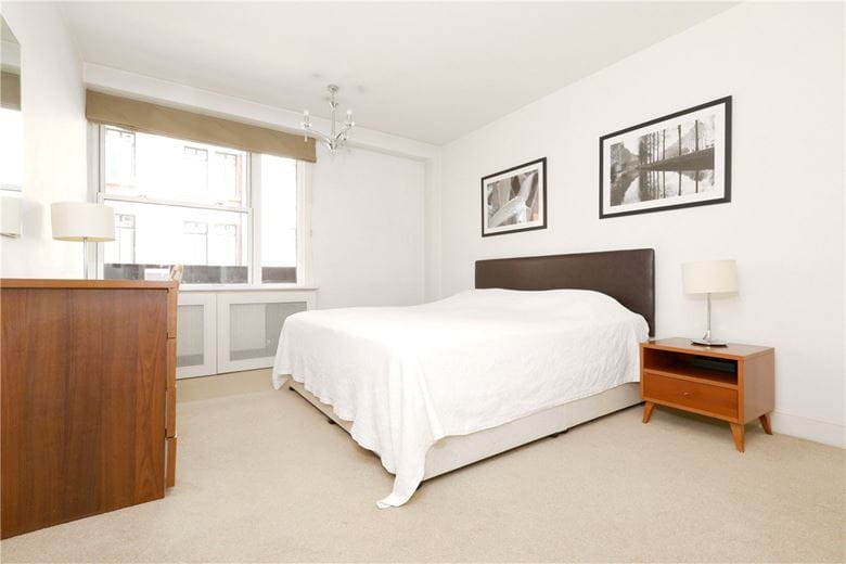 2 bedroom flat, Weymouth Street, Marylebone W1W - Available