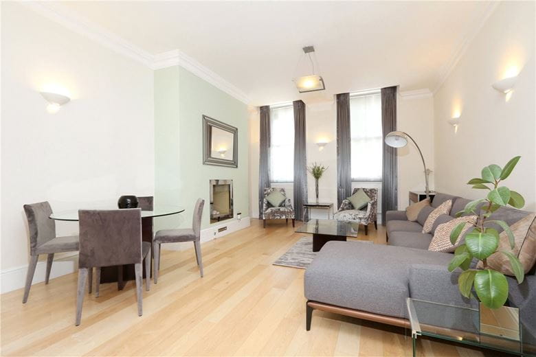 1 bedroom flat, Weymouth Street, Marylebone W1G - Available