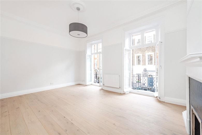 1 bedroom flat, Queen Anne Street, Marylebone W1G - Available