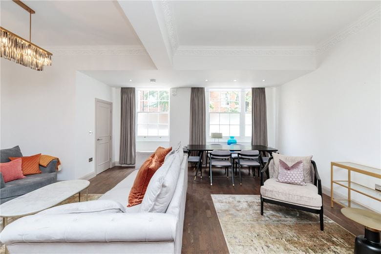 4 bedroom flat, Bryanston Court, George Street W1H - Available