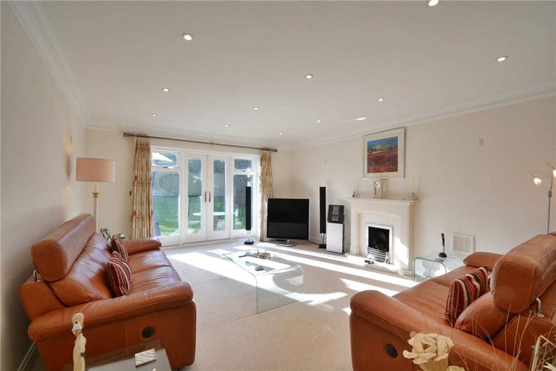 4 bedroom house, Brimpton, Berkshire RG7 - Under Offer