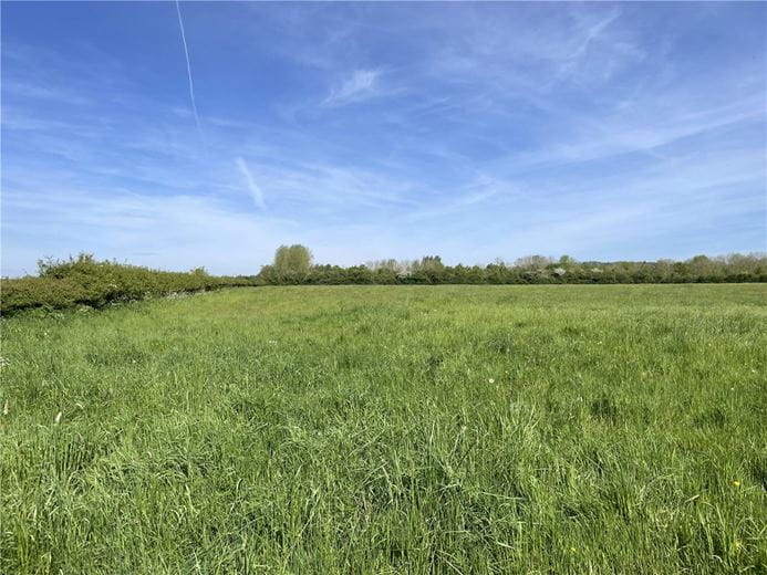 14.2 acres Land, Merton Road, Ambrosden OX25 - Sold STC