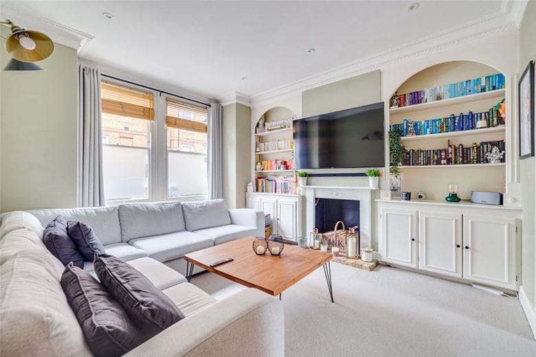 3 bedroom house, Filmer Road, London SW6 - Let Agreed