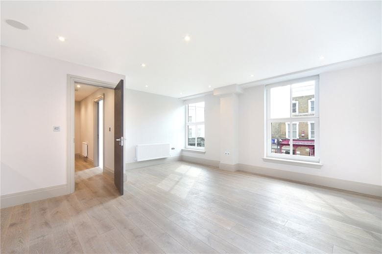 1 bedroom flat, Grayton House, 498-504 Fulham Road SW6 - Available