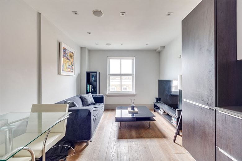 1 bedroom flat, Grayton House, 498-504 Fulham Road SW6 - Available