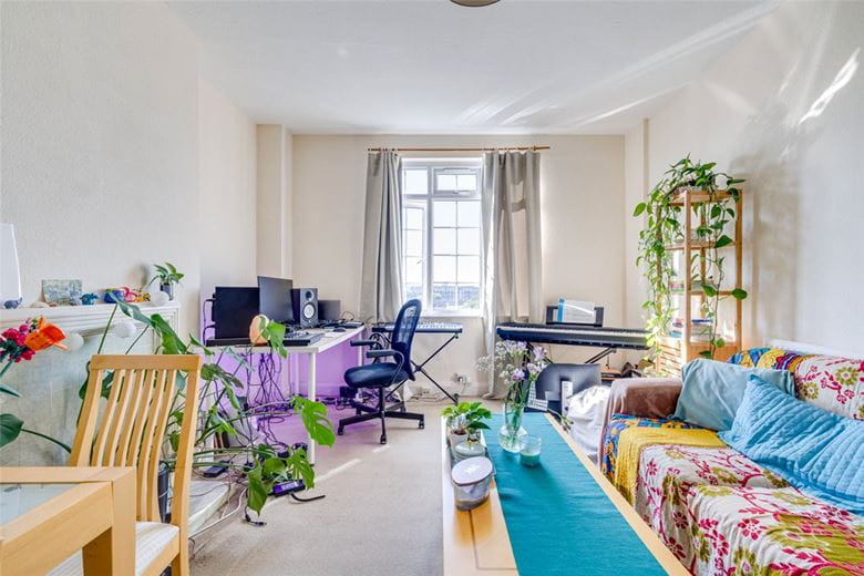 1 bedroom flat, Charleville Court, Charleville Road W14 - Available