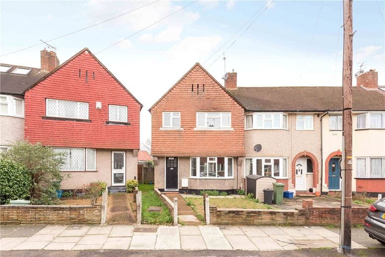 3 bedroom house, Augusta Road, Twickenham TW2 - Available