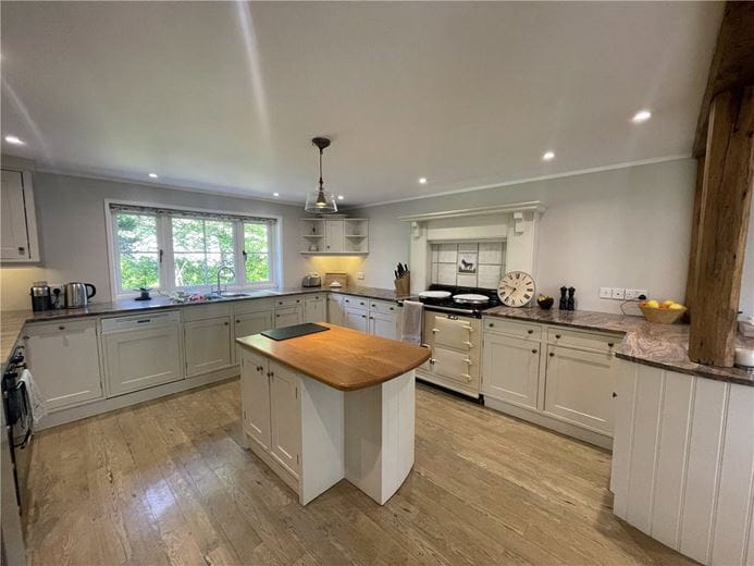 4 bedroom house, Upper Wield, Alresford SO24 - Let Agreed