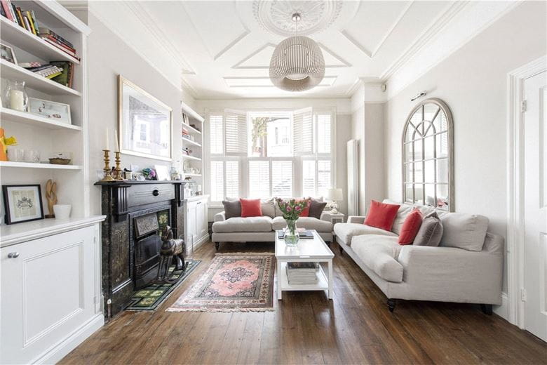 4 bedroom house, Fernside Road, London SW12 - Available