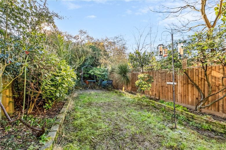 2 bedroom house, Smallwood Road, London SW17 - Available