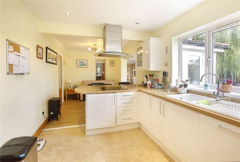 4 bedroom house, Broadmanor, North Duffield YO8 - Available